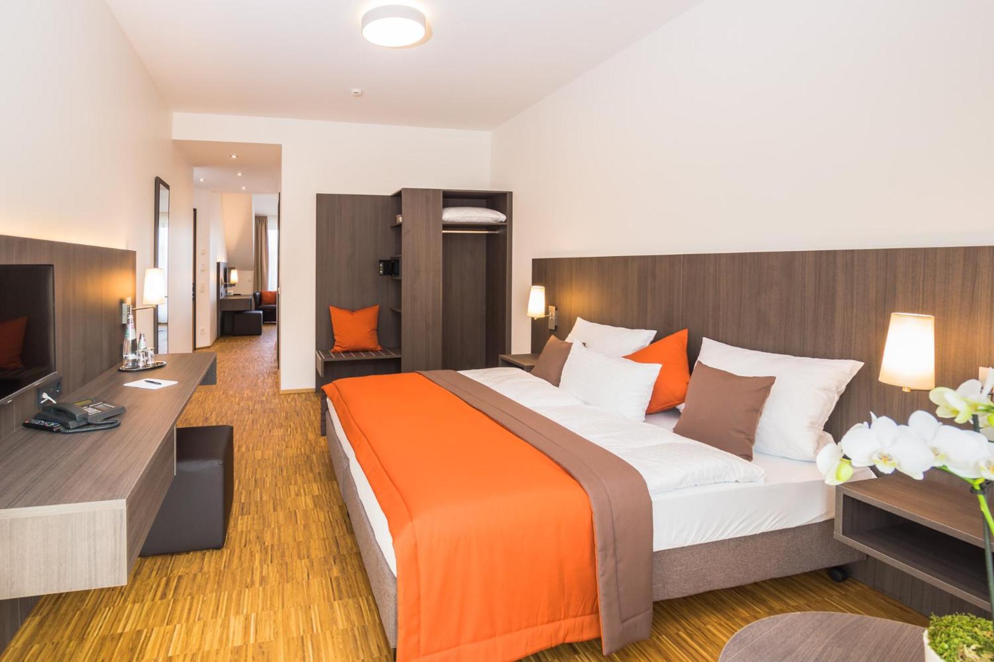 Stadthotel Reich Mellrichstadt Exteriör bild